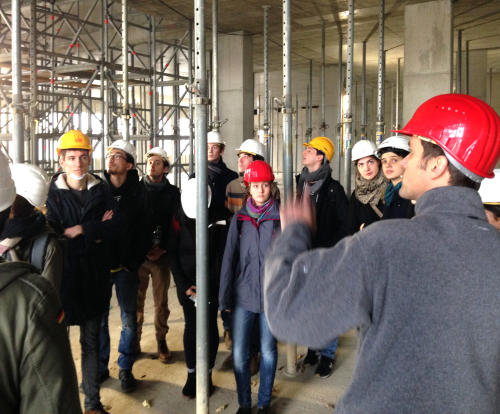Baustellenbesichtigung GMS durch Studierende der Bauhaus-Universität Weimar, © Dr. Luise Nerlich